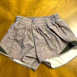 Lululemon Gray Size 4 & 4 inseam length